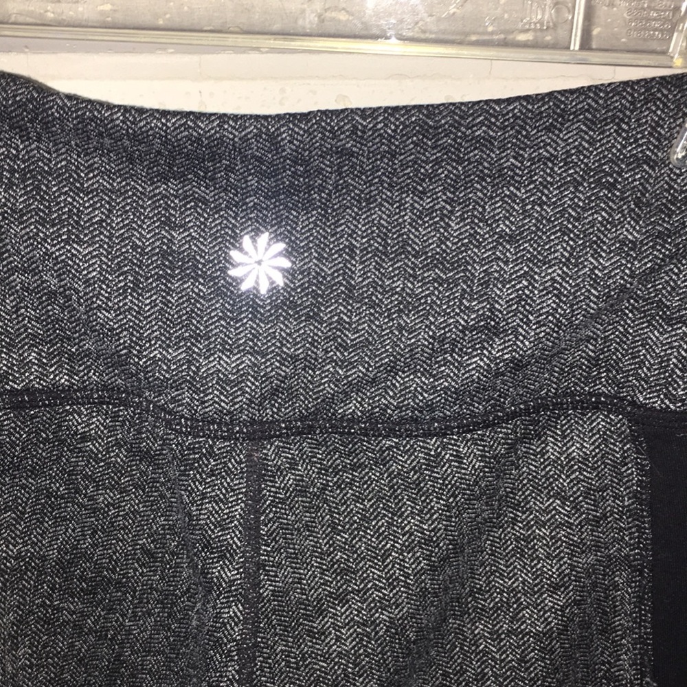 Athleta yoga style stretch pants - Picture 7 of 7